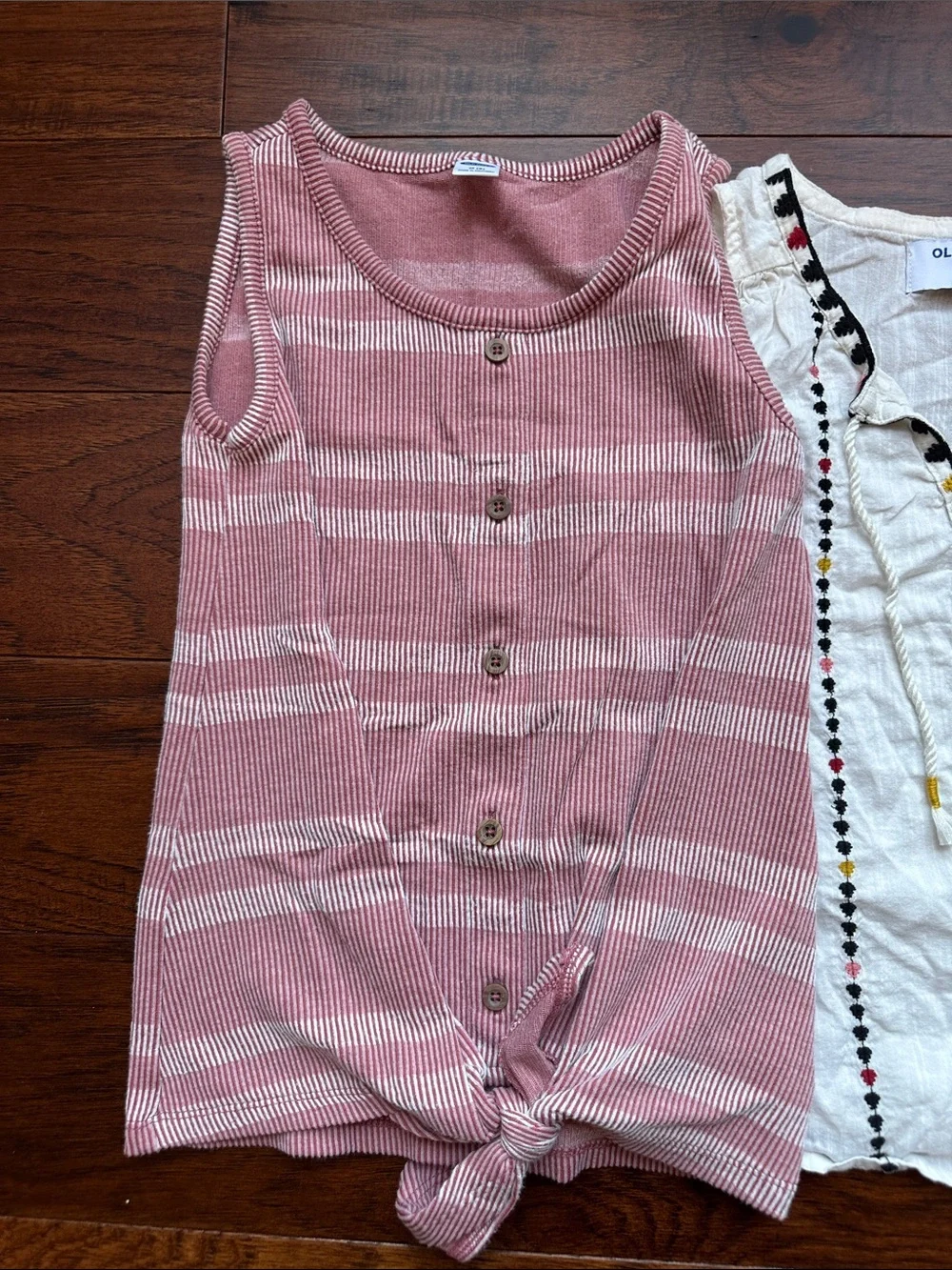 Old Navy Girls Set of Tops